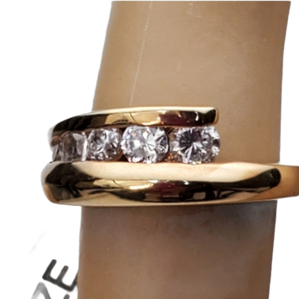 Gold plated Cubic Zirconia Cocktail Ring size 6.5n wrap around